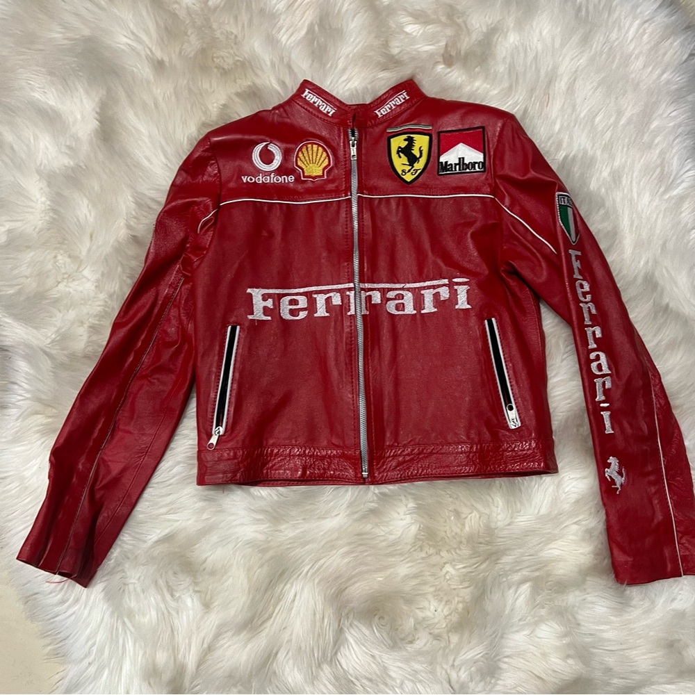 Genuine leather Ferrari jacket size kids 10/12 large